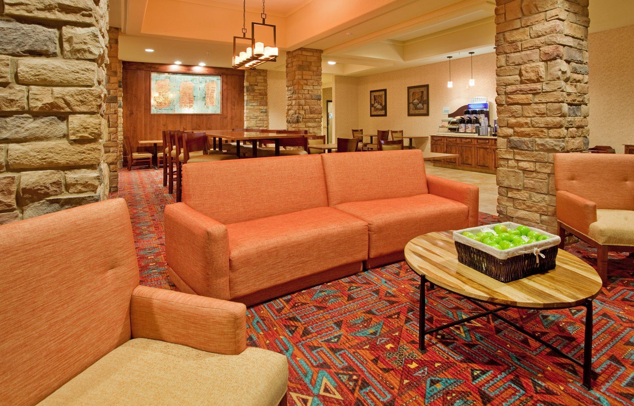Holiday Inn Express & Suites Gallup East By Ihg Dış mekan fotoğraf