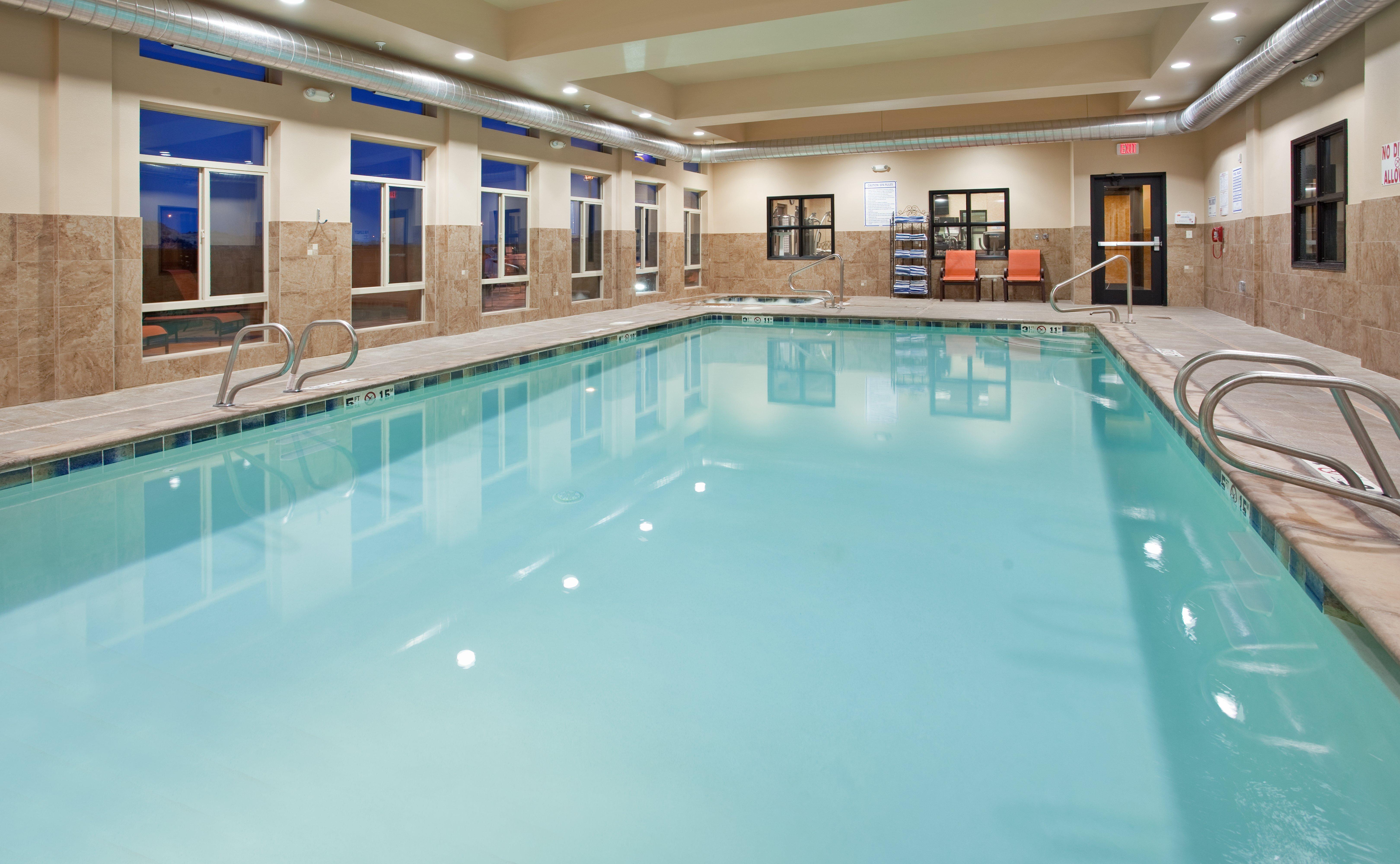 Holiday Inn Express & Suites Gallup East By Ihg Dış mekan fotoğraf