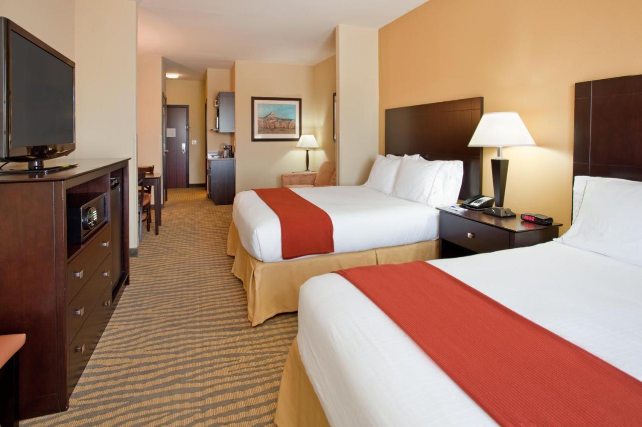 Holiday Inn Express & Suites Gallup East By Ihg Dış mekan fotoğraf